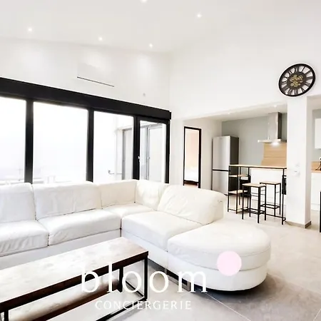 Pepiniere : Maison Neuve 6 Voyageurs Villa Nancy